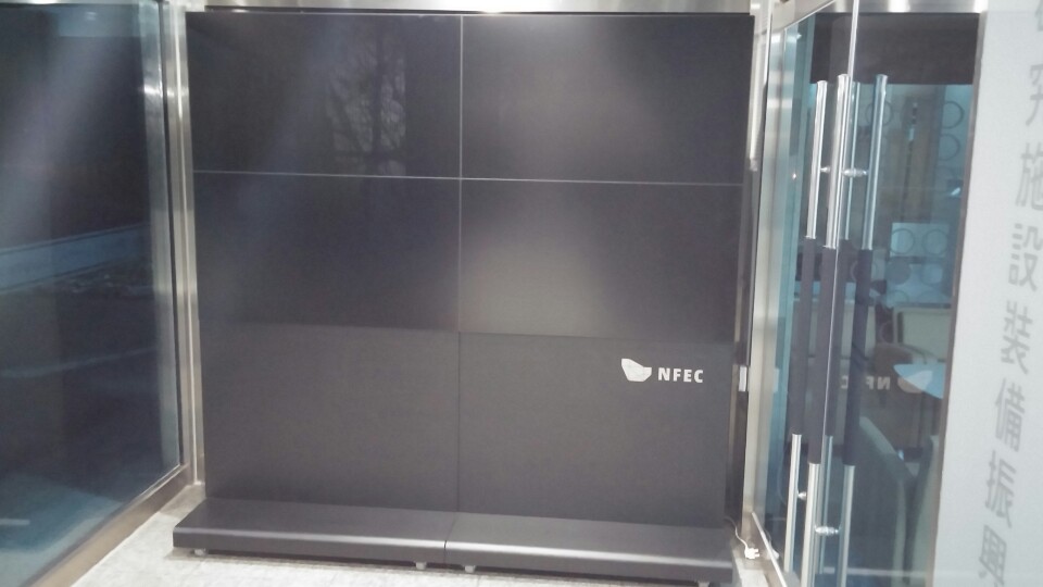 Video Wall System by 2X2 Moving Stand 썸네일